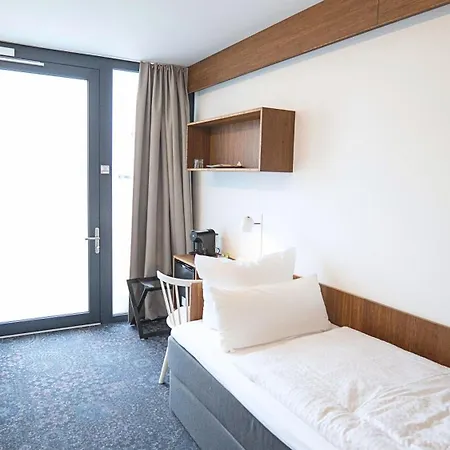 酒店 Tin Nettetal-kaldenkirchen 3*